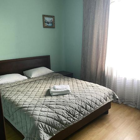 Apartments Umanʼ エクステリア 写真