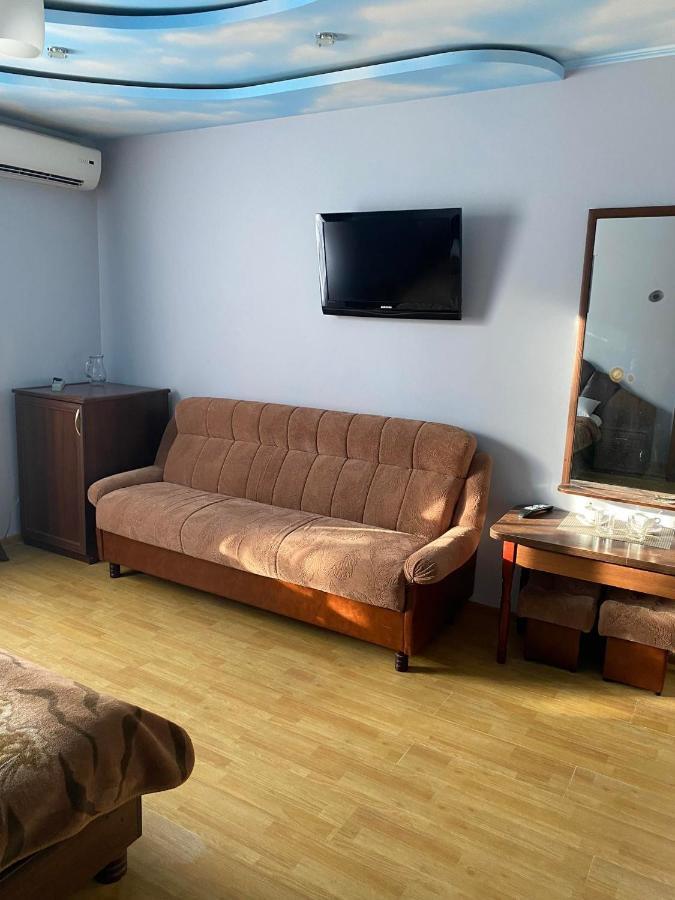 Apartments Umanʼ エクステリア 写真
