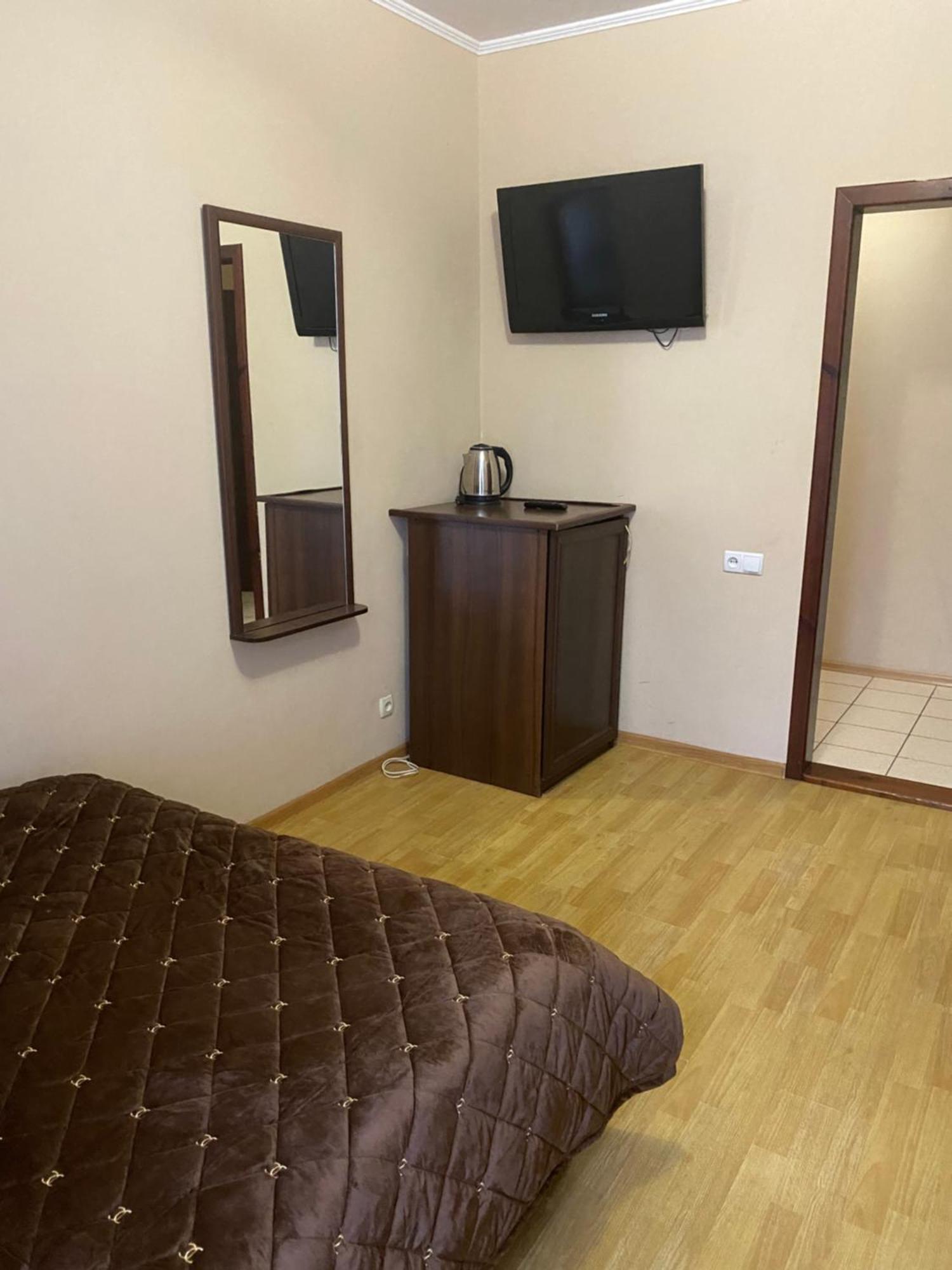 Apartments Umanʼ エクステリア 写真
