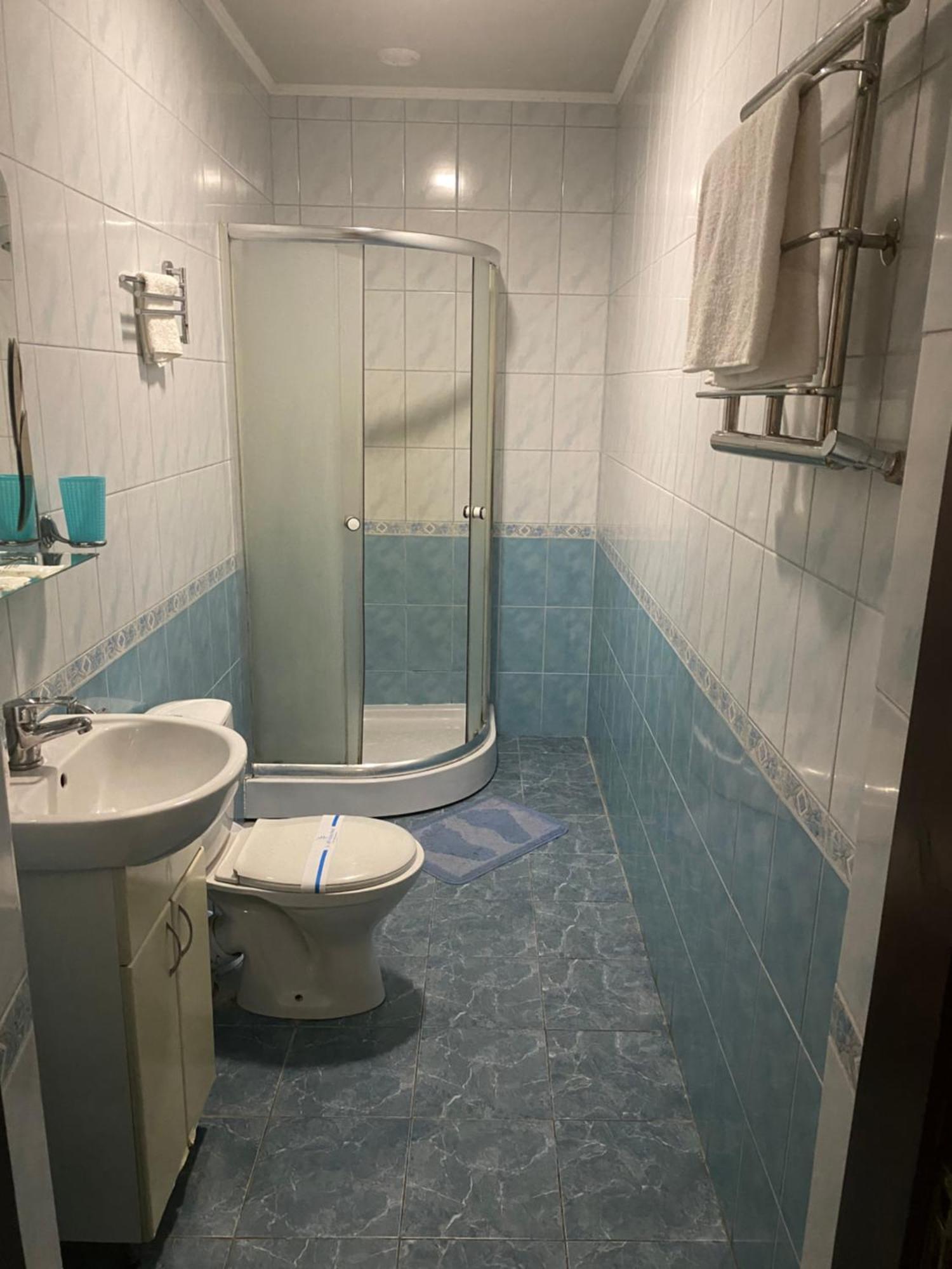 Apartments Umanʼ エクステリア 写真