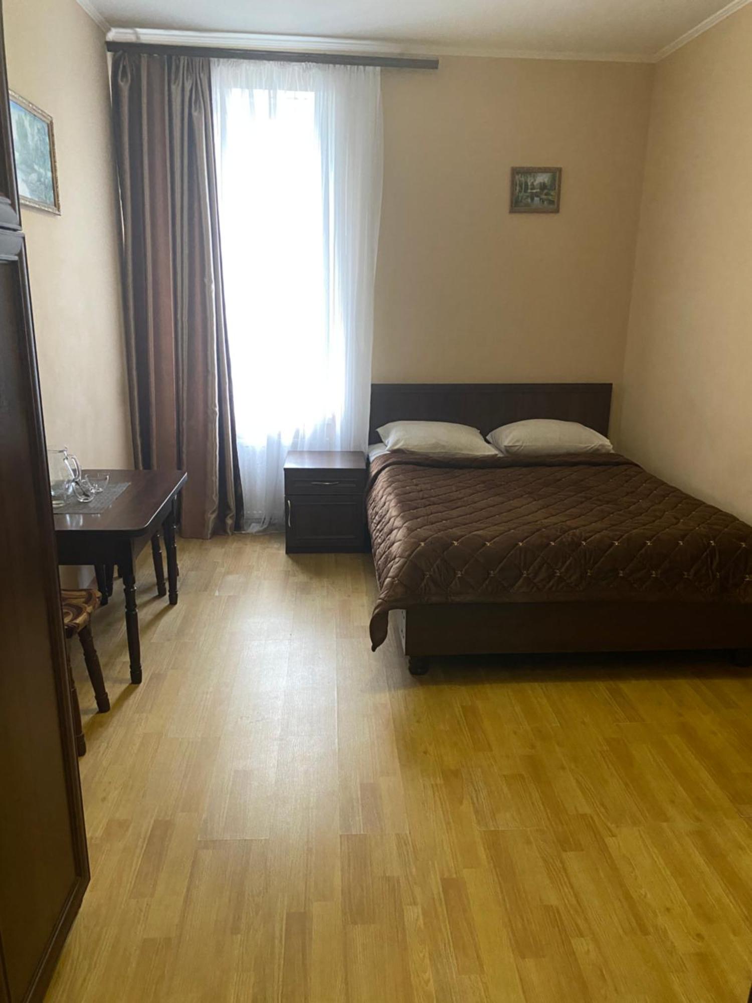 Apartments Umanʼ エクステリア 写真
